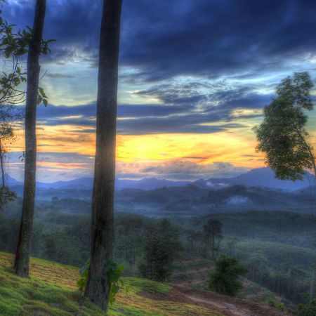 The Adventure Resort Takua Thung Esterno foto